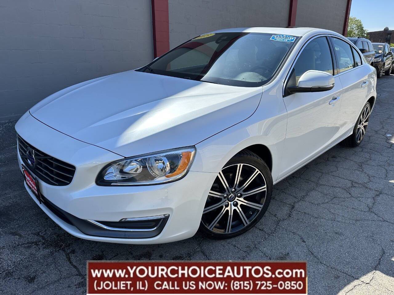 2015 Volvo S60 Platinum — Sedan — 92,648 mi — Joliet, IL
