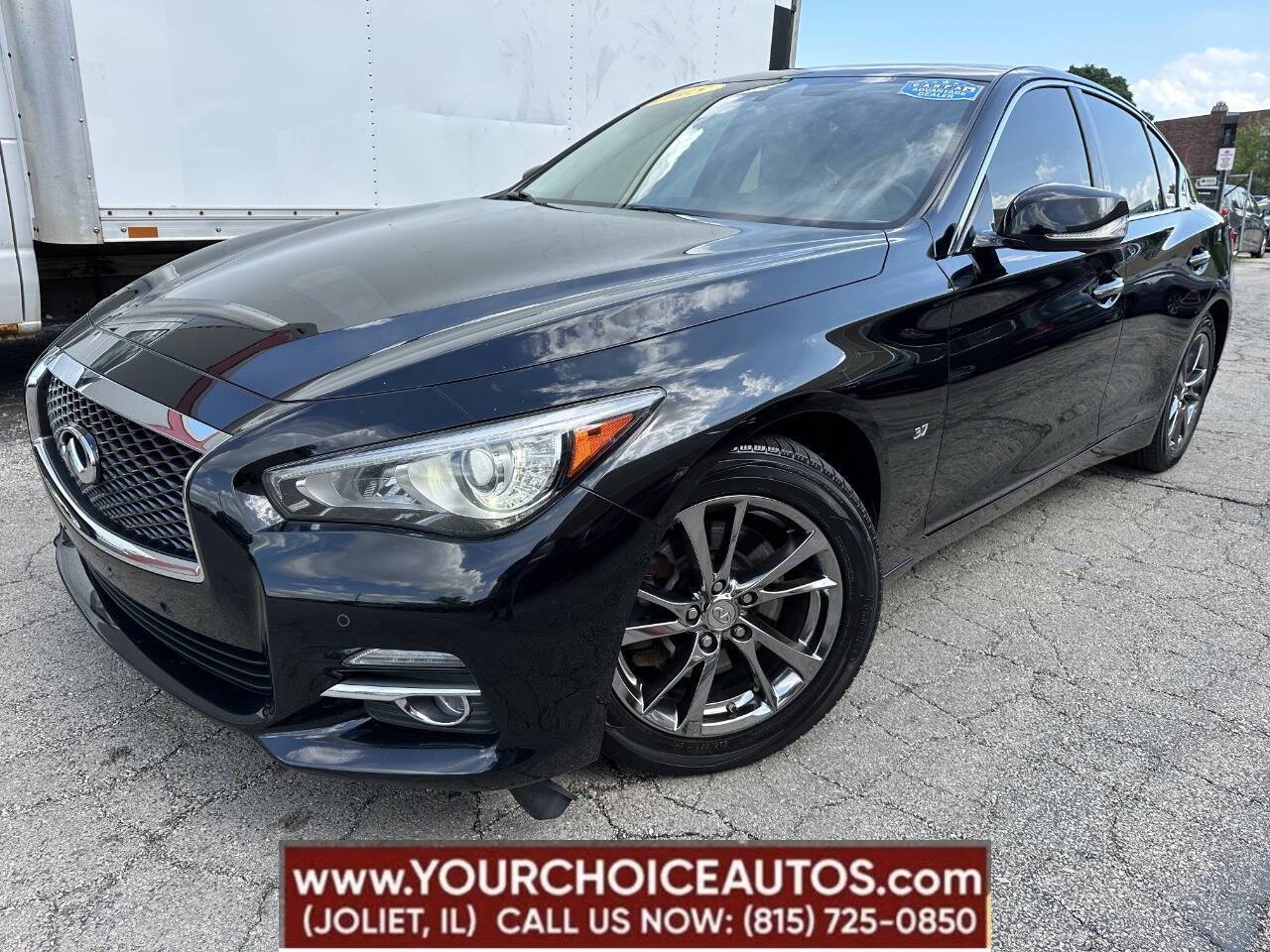 2015 INFINITI Q50 Premium — Sedan — 108,097 mi — Joliet, IL