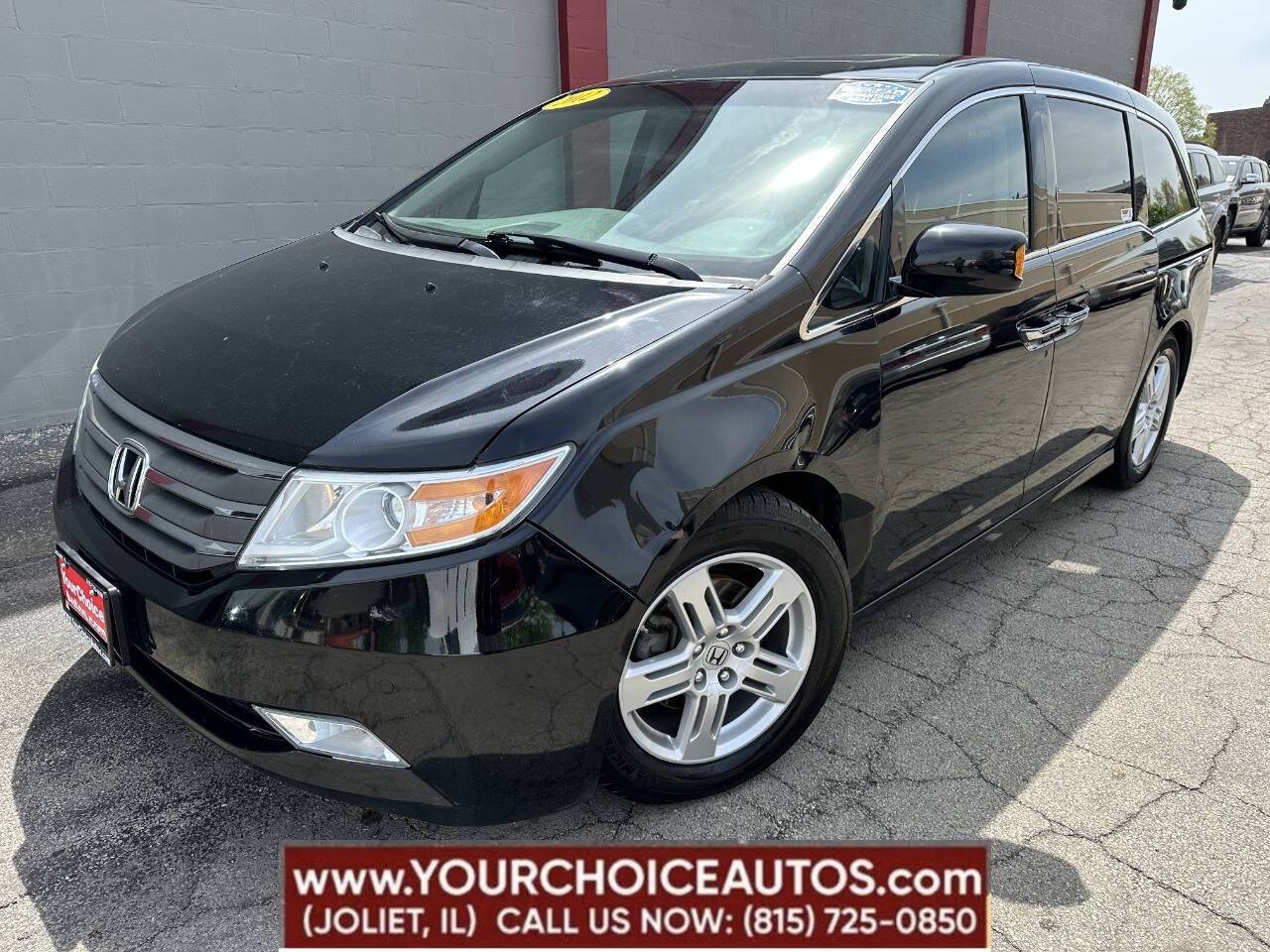 2012 Honda Odyssey Touring — Minivan — 133,803 mi — Joliet, IL