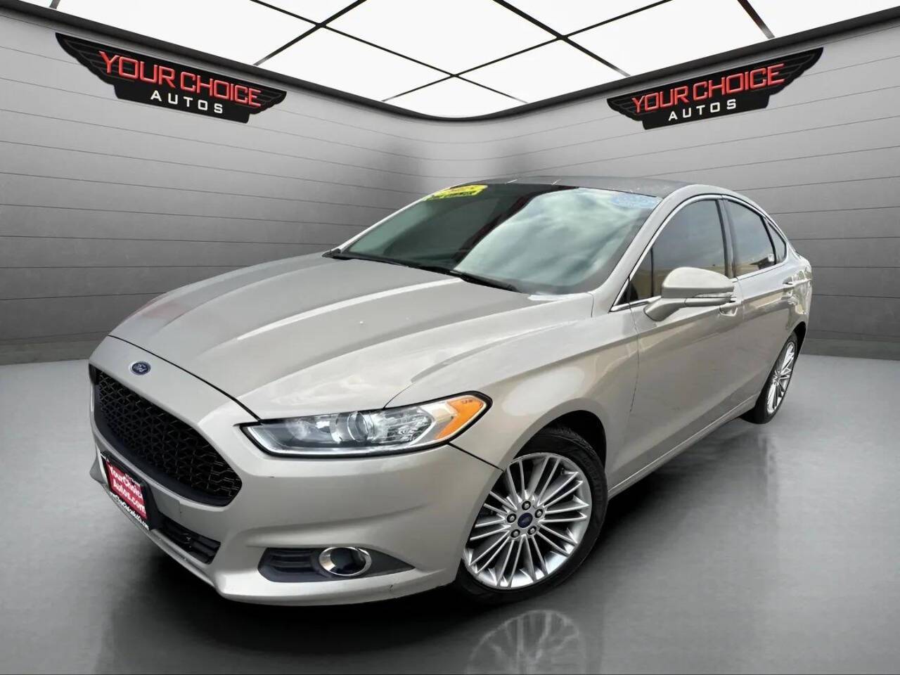 2015 Ford Fusion SE — Sedan — 124,789 mi — Joliet, IL
