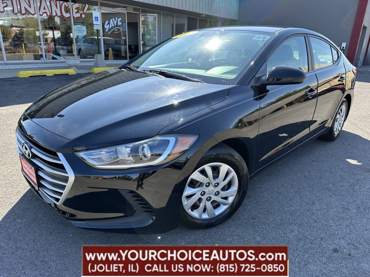 2017 Hyundai Elantra SE — Sedan — 52,175 mi — Joliet, IL