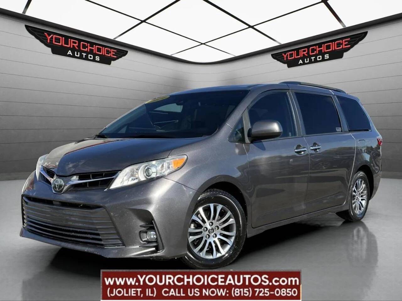 2019 Toyota Sienna XLE — Minivan — 122,285 mi — Joliet, IL