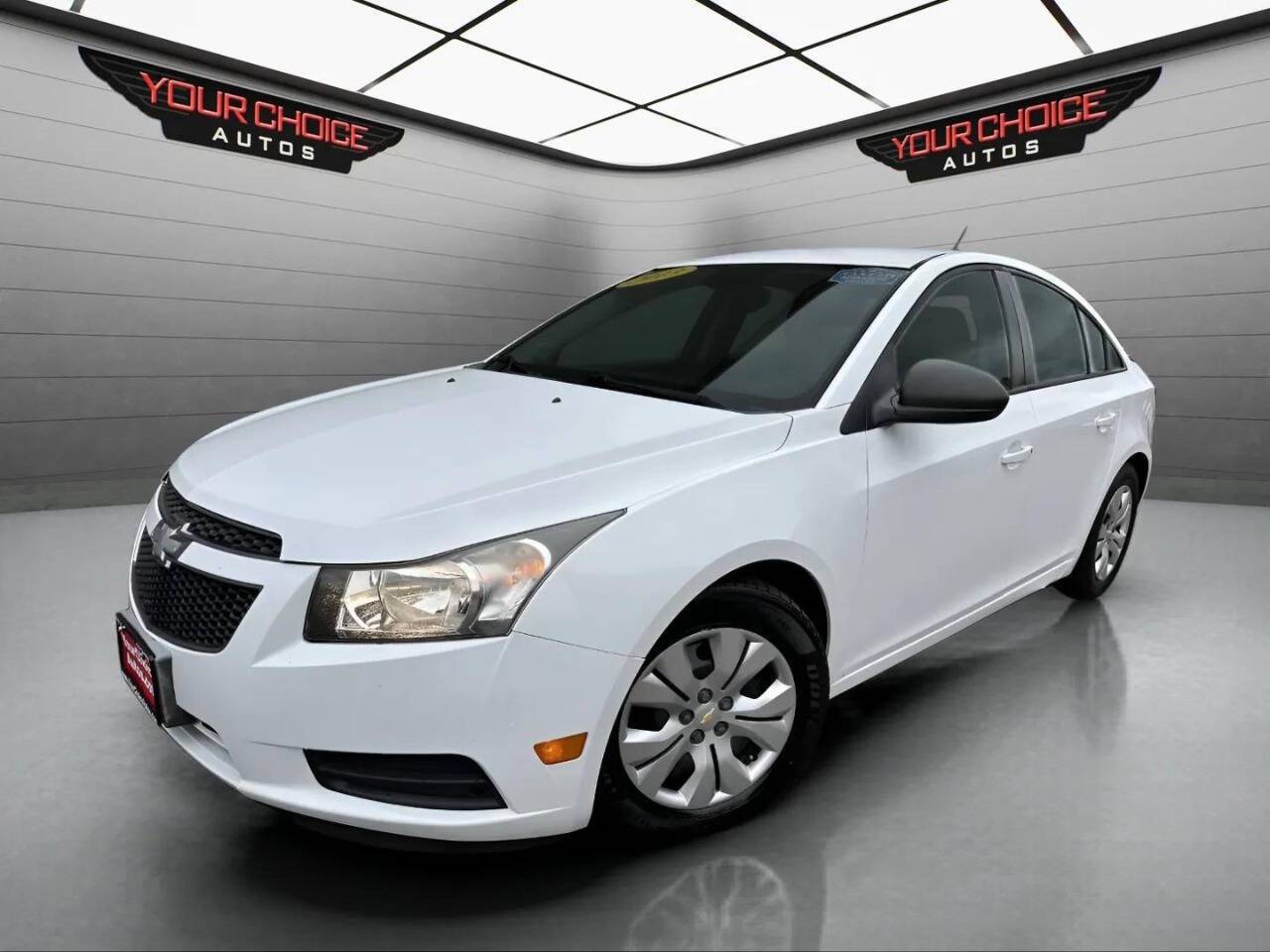 2013 Chevrolet Cruze LS — Sedan — 87,977 mi — Joliet, IL
