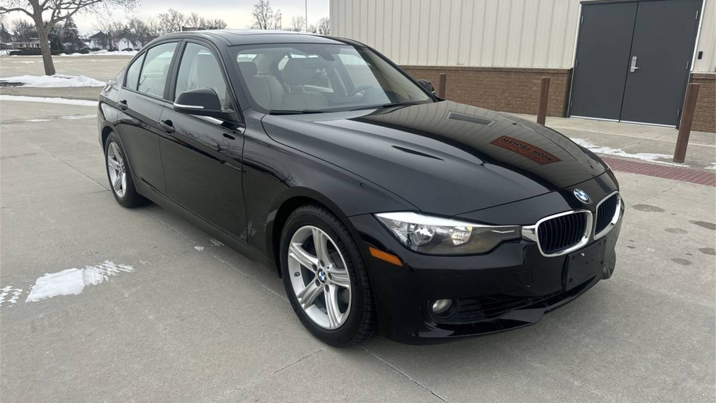 2013 BMW 3 Series 328i — Sedan — 105,315 mi — Elida, OH
