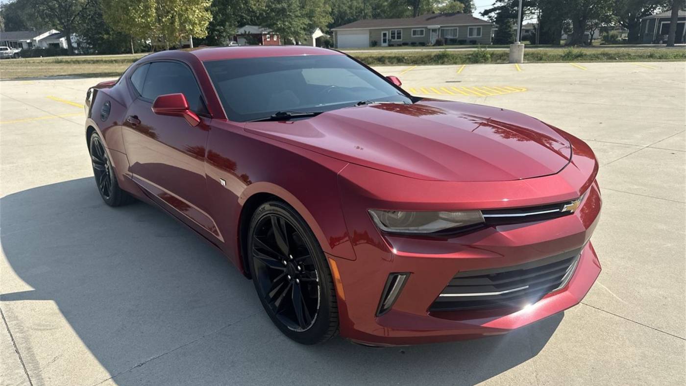 2017 Chevrolet Camaro 1LT — Coupe — 122,564 mi — Elida, OH