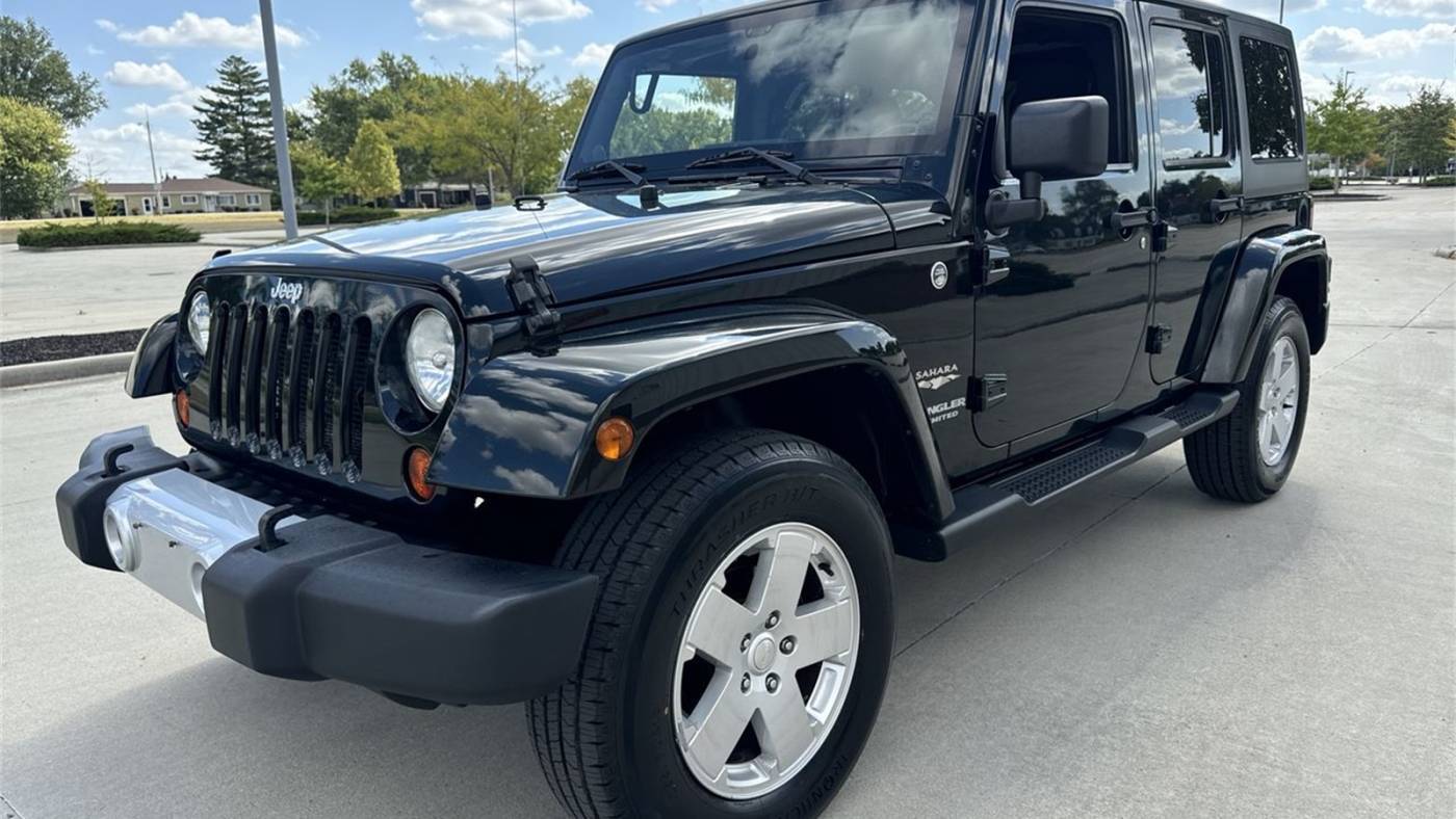 2012 Jeep Wrangler Sahara — SUV — 76,186 mi — Elida, OH