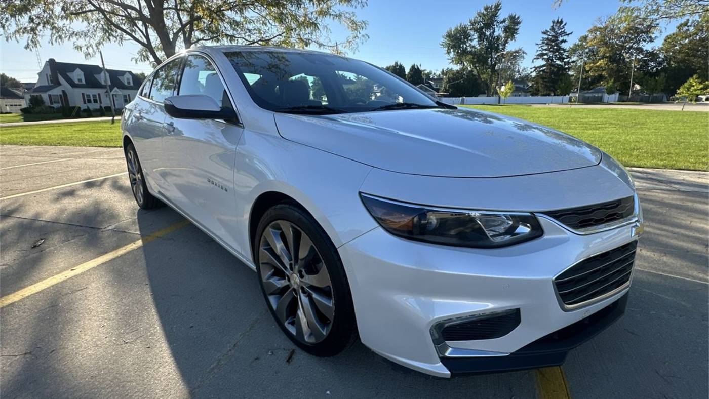2016 Chevrolet Malibu Premier — Sedan — 100,781 mi — Elida, OH