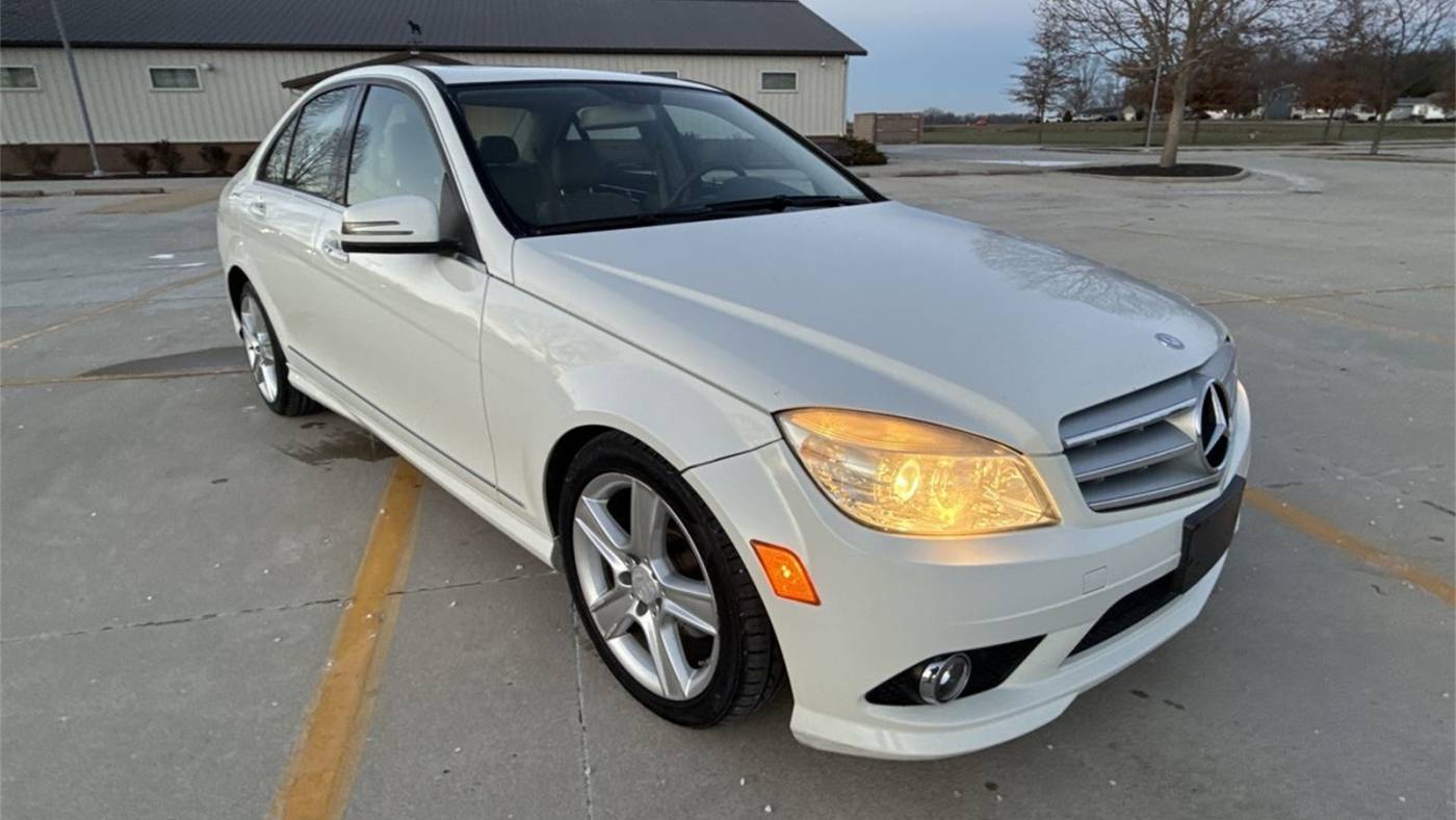 2010 Mercedes-Benz C-Class C 300 — Sedan — 131,938 mi — Elida, OH