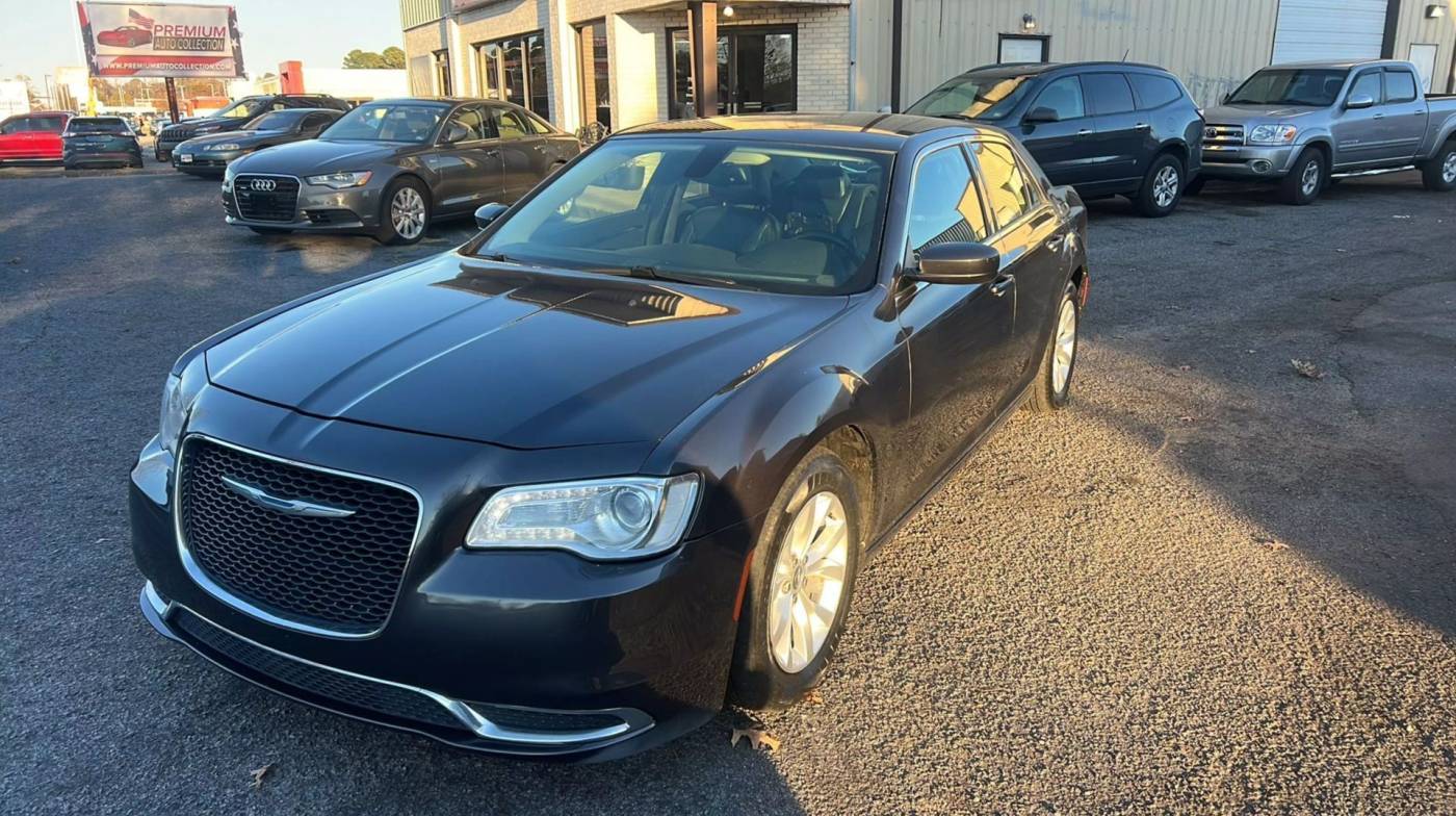 2015 Chrysler 300 Limited