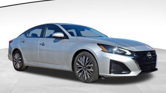 2023 Nissan Altima SV — Sedan — 18,965 mi — Raleigh, NC