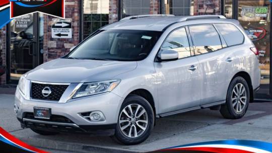 2014 Nissan Pathfinder SV — SUV — 107,384 mi — Massapequa, NY