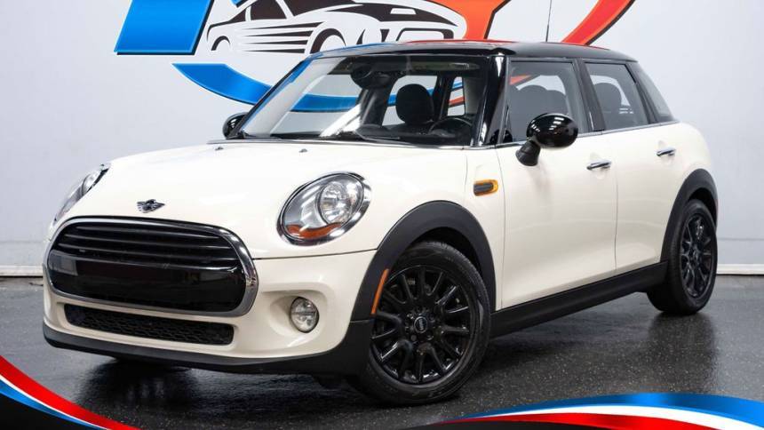 2017 MINI Hardtop Cooper — Hatchback — 75,194 mi — Massapequa, NY
