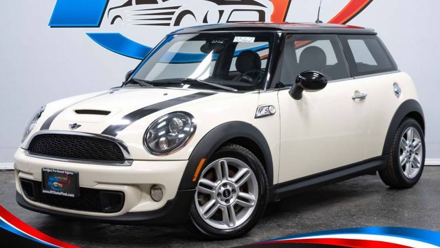 2011 MINI Hardtop Cooper S — Hatchback — 148,526 mi — Massapequa, NY