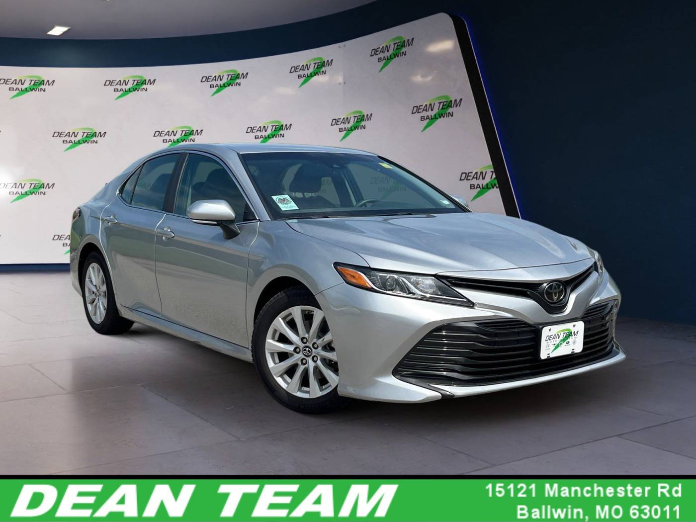 2018 Toyota Camry LE — Sedan — 73,999 mi — Ballwin, MO