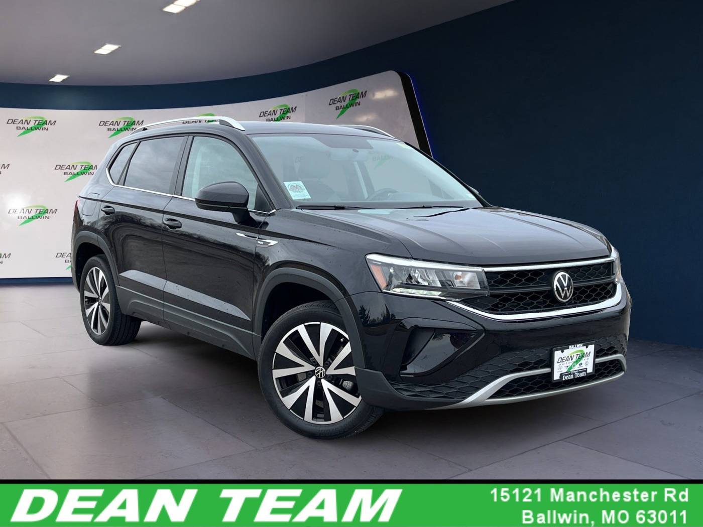 2022 Volkswagen Taos SE — SUV — 28,780 mi — Ballwin, MO