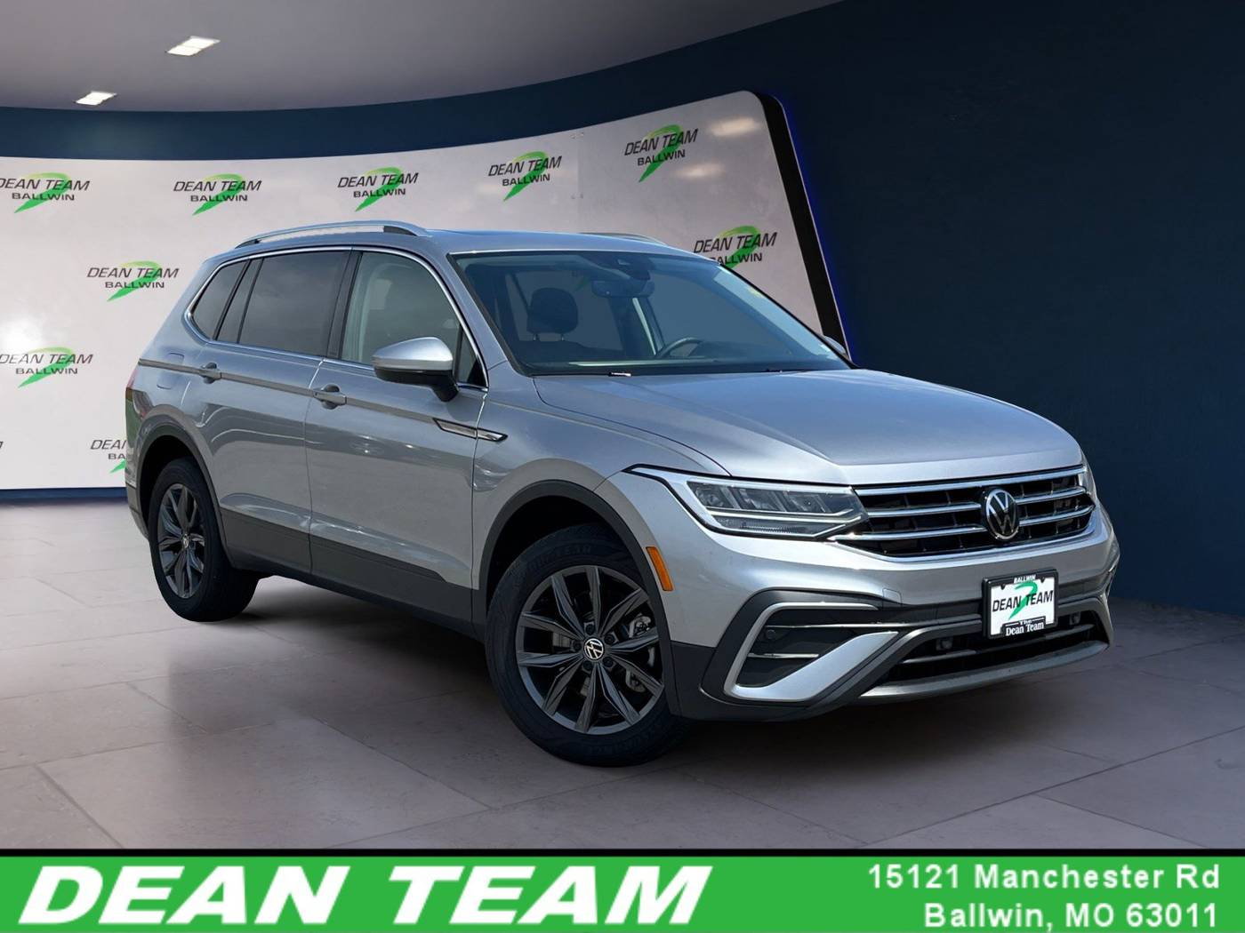 2024 Volkswagen Tiguan SE — SUV — 13,283 mi — Ballwin, MO