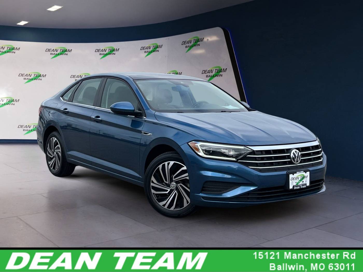 2020 Volkswagen Jetta SEL — Sedan — 32,271 mi — Ballwin, MO