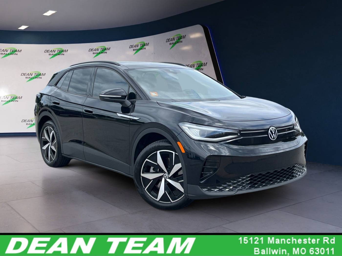 2023 Volkswagen ID.4 S — SUV — 13,579 mi — Ballwin, MO