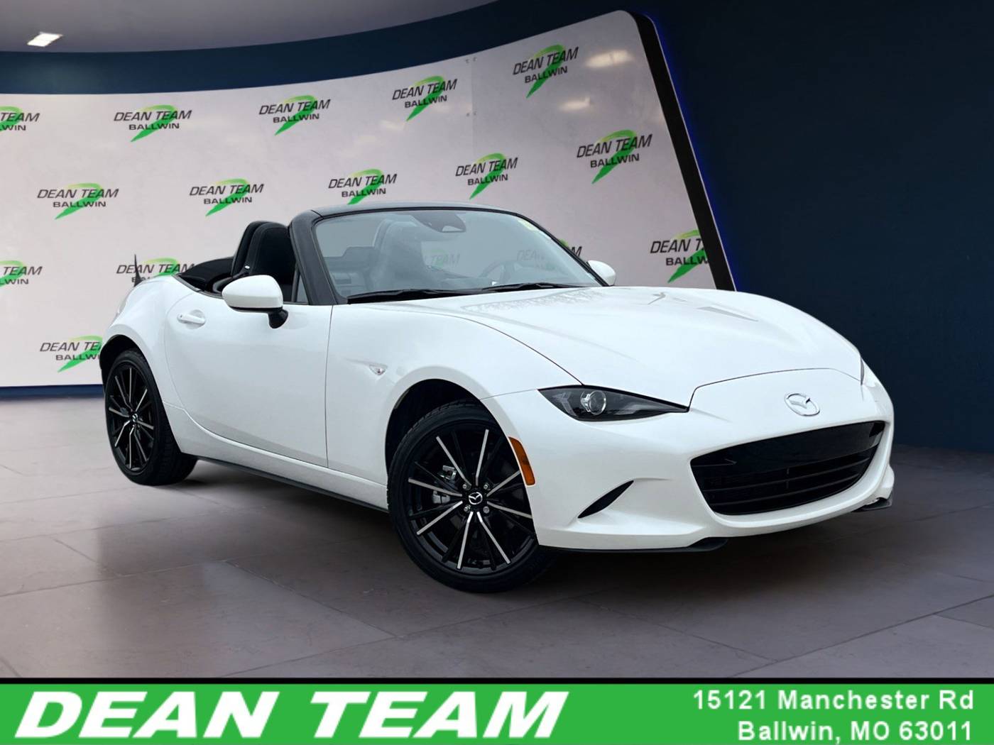 2024 Mazda MX-5 Miata Grand Touring — Convertible — 1,090 mi — Ballwin, MO