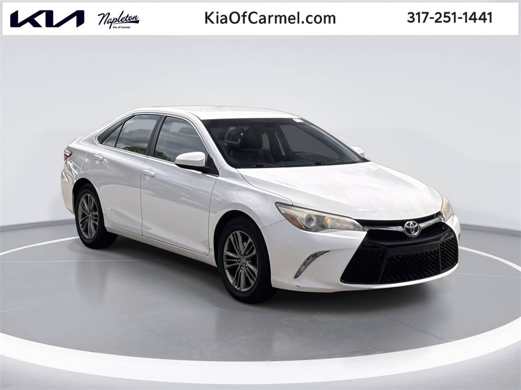 2015 Toyota Camry XLE — Sedan — 136,961 mi — Indianapolis, IN