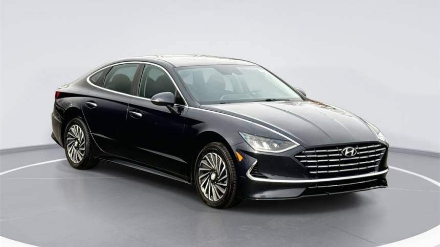 2022 Hyundai Sonata Hybrid SEL — Sedan — 61,475 mi — Indianapolis, IN