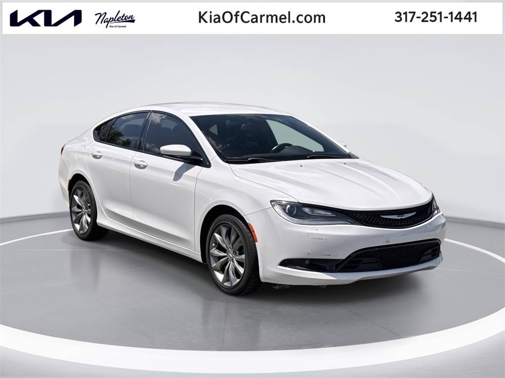 2016 Chrysler 200 S — Sedan — 114,050 mi — Indianapolis, IN
