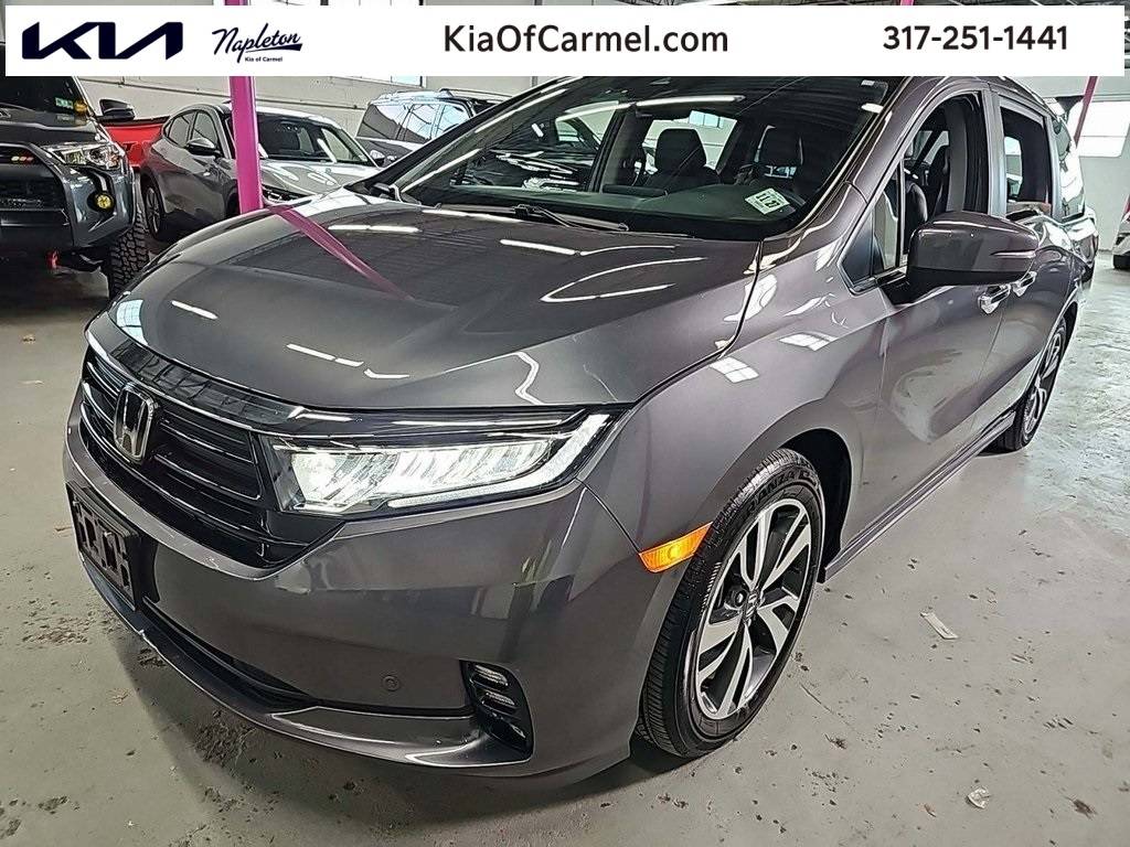 2023 Honda Odyssey Touring — Minivan — 21,063 mi — Indianapolis, IN