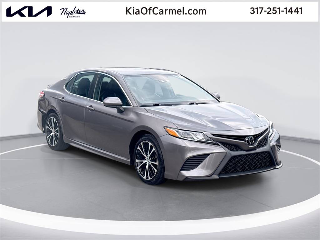 2020 Toyota Camry SE — Sedan — 71,730 mi — Indianapolis, IN