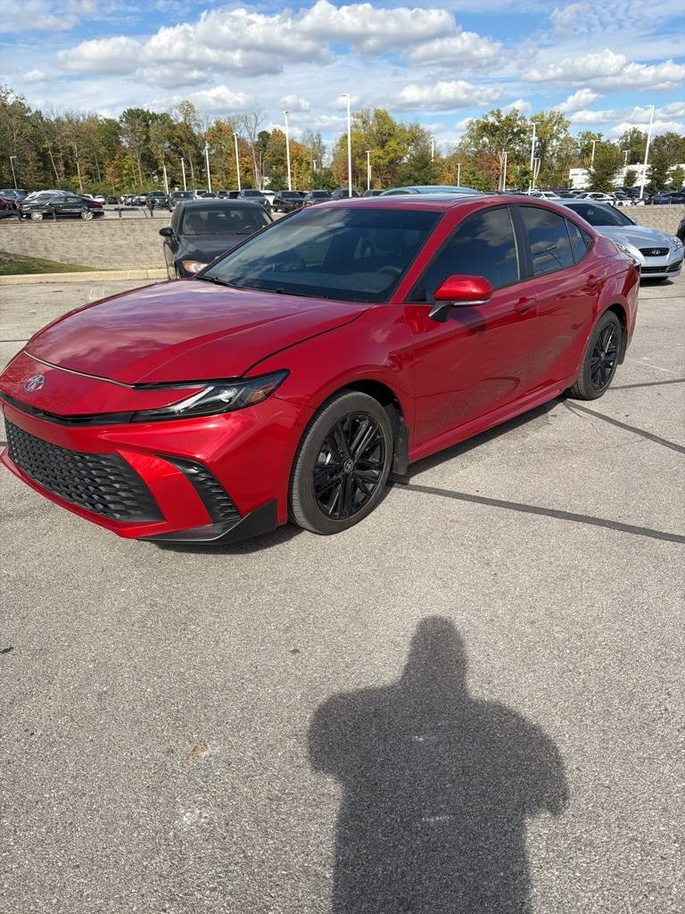 2025 Toyota Camry Hybrid SE — Sedan — 4,788 mi — Indianapolis, IN