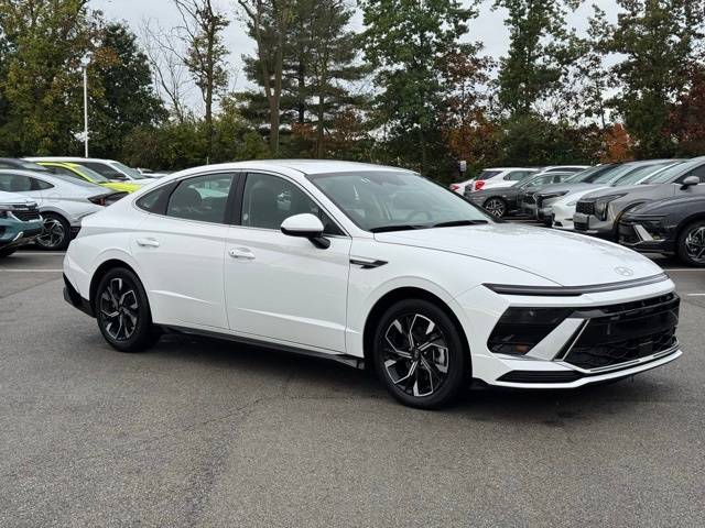 2024 Hyundai Sonata SEL — Sedan — 23,351 mi — Indianapolis, IN