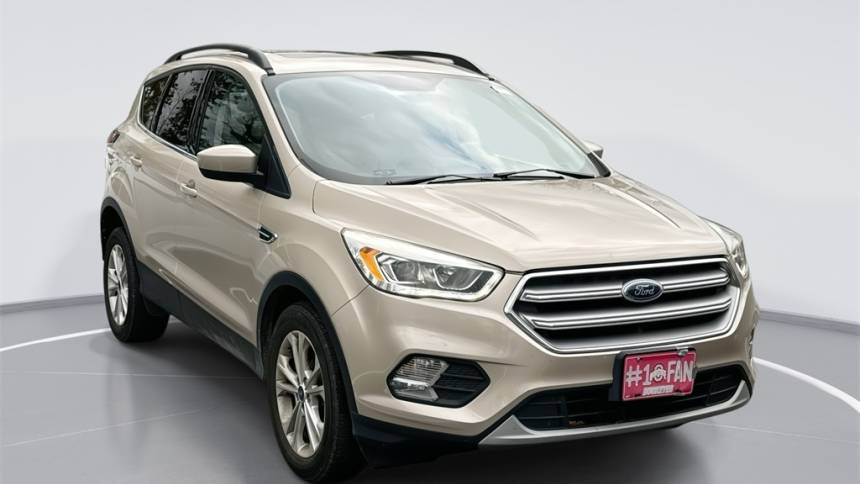 2017 Ford Escape SE — SUV — 121,654 mi — Indianapolis, IN