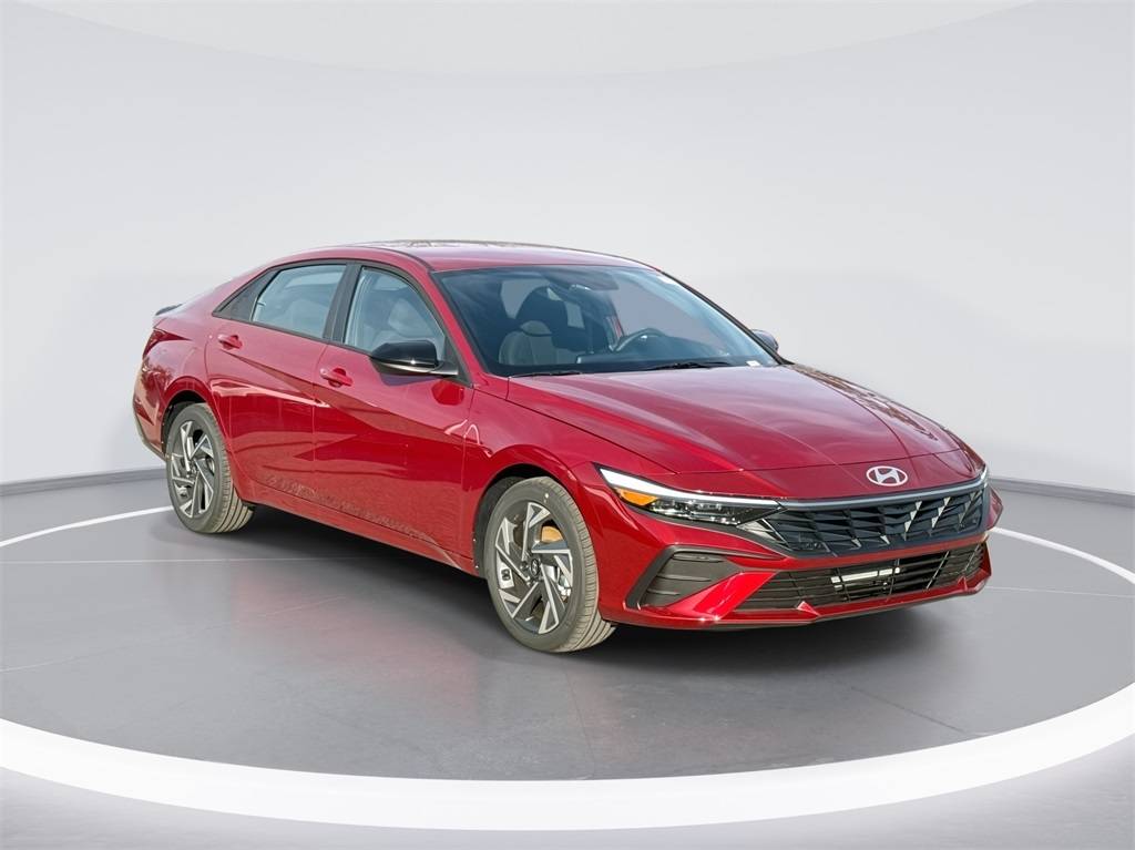 2025 Hyundai Elantra SEL Convenience — Sedan — 8,158 mi — Indianapolis, IN
