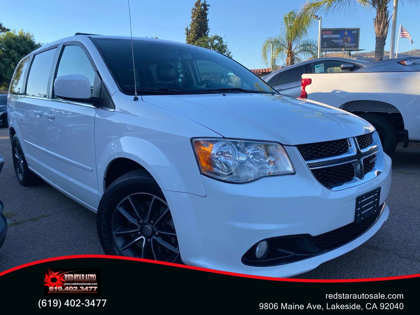 2017 Dodge Grand Caravan SXT — Minivan — 102,587 mi — Lakeside, CA