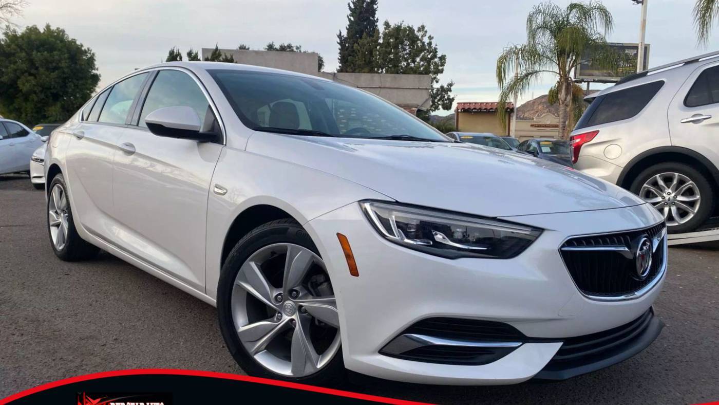 2018 Buick Regal Sportback Preferred — Hatchback — 44,179 mi — Lakeside, CA