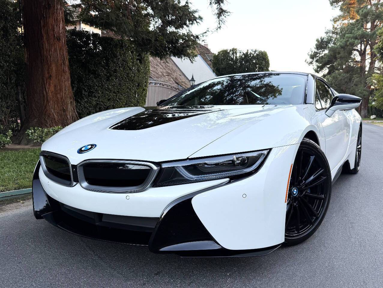 2019 BMW i8 Roadster