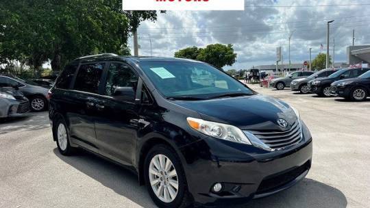 2017 Toyota Sienna XLE — Minivan — 95,936 mi — Hollywood, FL