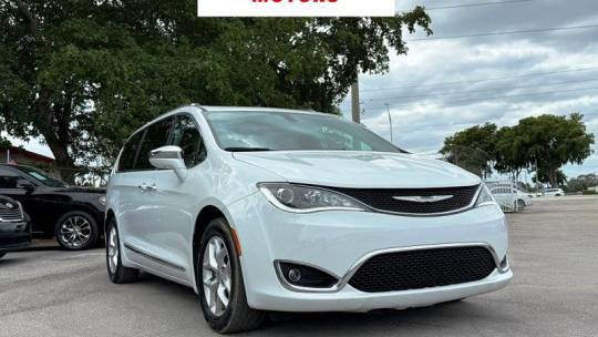 2020 Chrysler Pacifica Limited — Minivan — 60,802 mi — Hollywood, FL