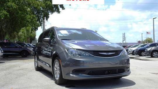 2021 Chrysler Voyager LXI — Minivan — 80,578 mi — Hollywood, FL