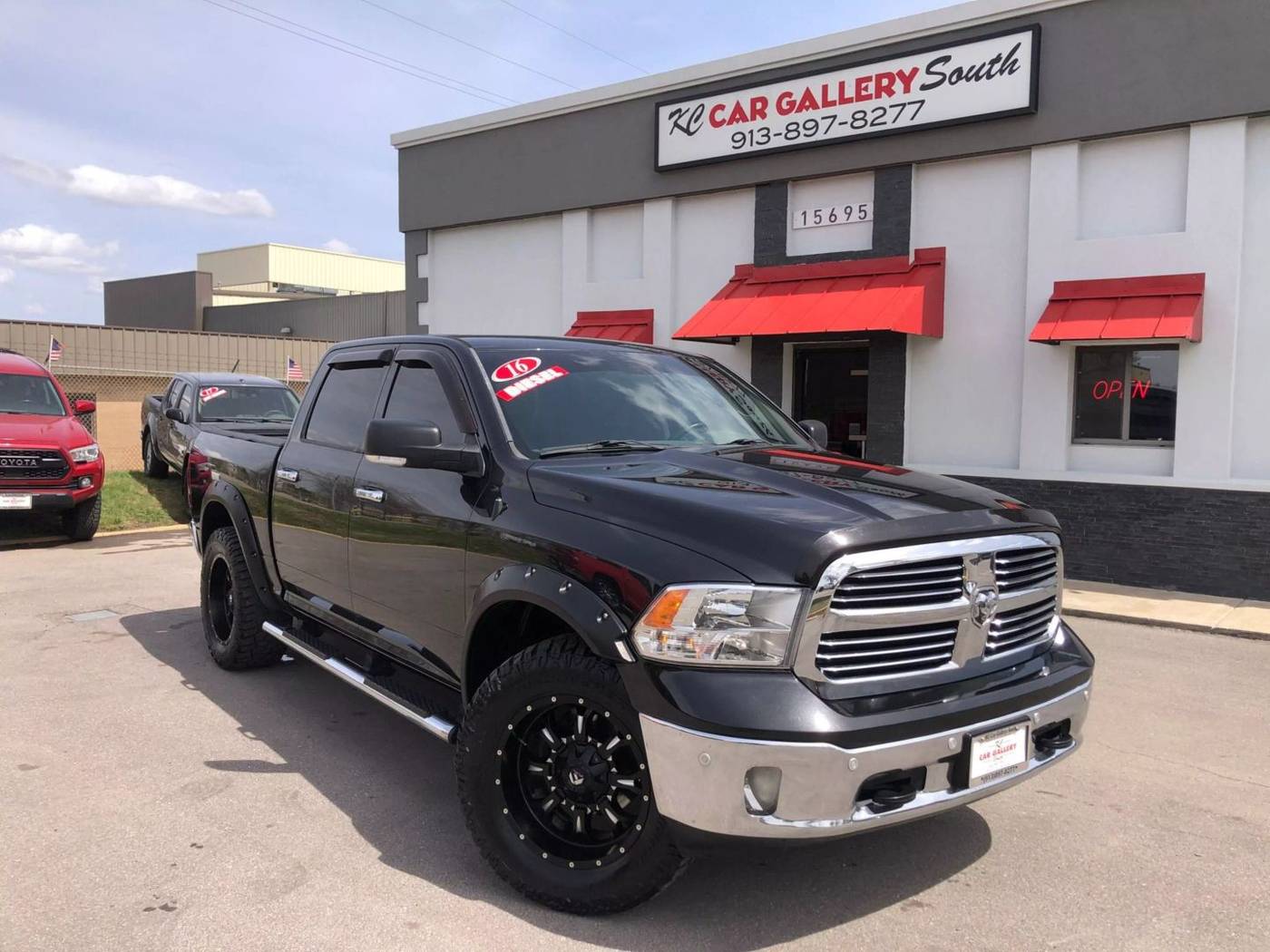 2016 Ram 1500 Big Horn — Pickup Truck — 165,075 mi — olathe, KS