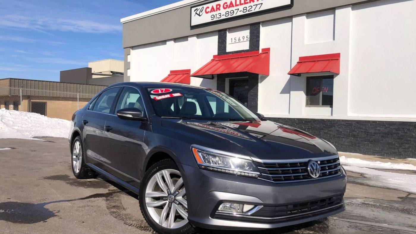 2017 Volkswagen Passat 1.8T SE — Sedan — 99,399 mi — olathe, KS