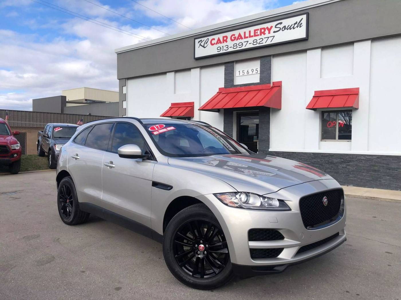 2017 Jaguar F-PACE Prestige — SUV — 88,608 mi — olathe, KS