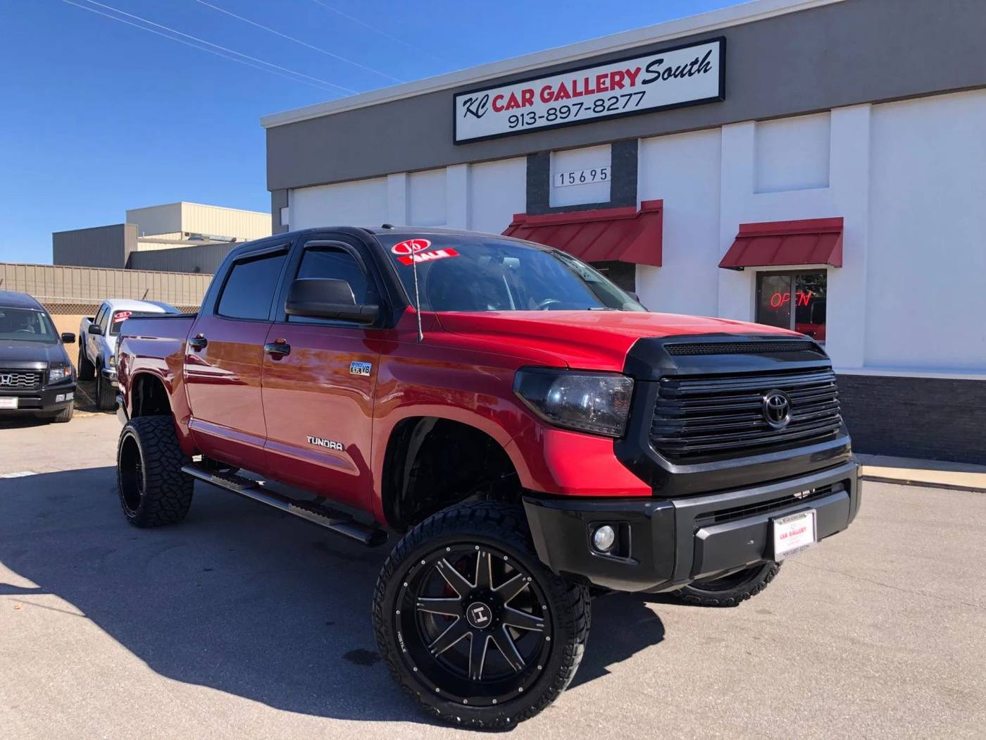 2016 Toyota Tundra Limited — Pickup Truck — 124,979 mi — olathe, KS