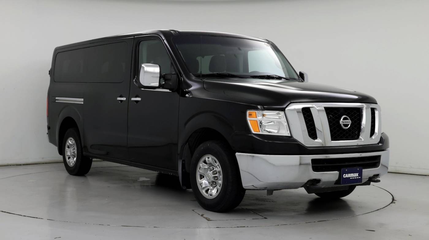2016 Nissan NV Passenger SV — Passenger Van — 97,801 mi — Tyler, TX