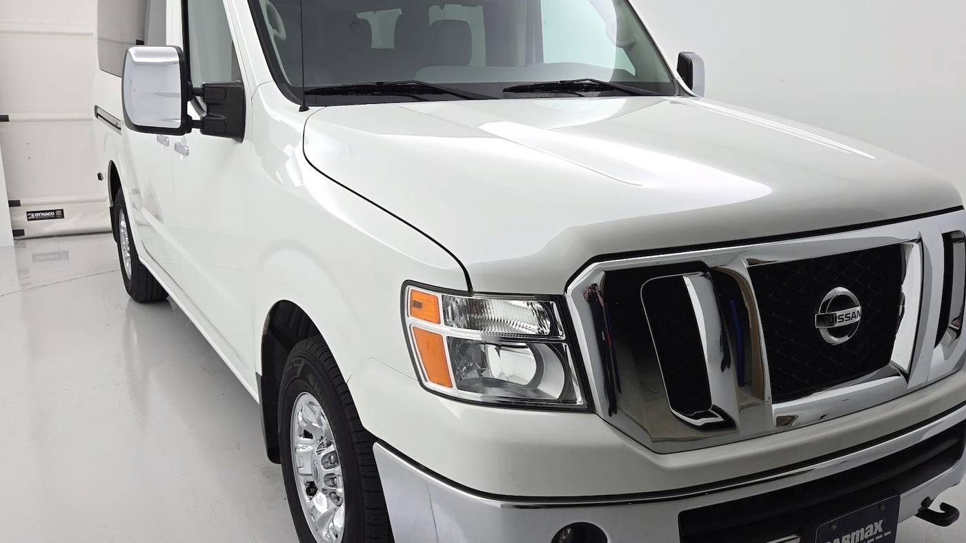 2021 Nissan NV Passenger NV3500 HD SL — Passenger Van — 72,453 mi — Inglewood, CA