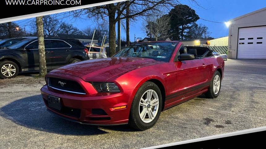 2013 Ford Mustang V6 Premium — Convertible — 162,692 mi — Chesapeake, VA