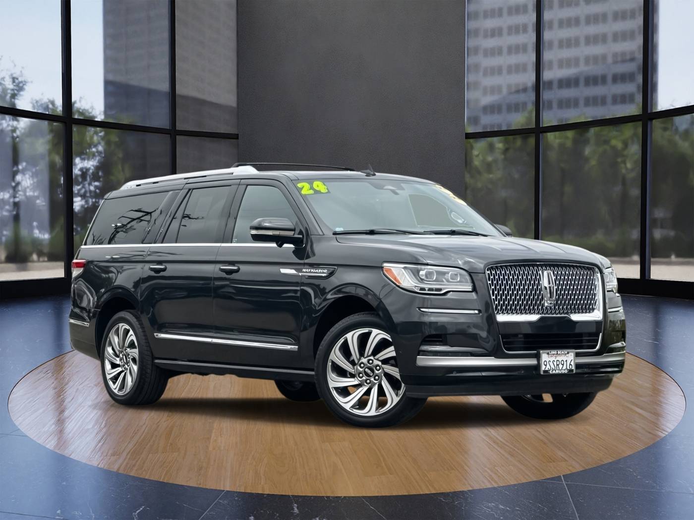 2024 Lincoln Navigator Reserve — SUV — 1,684 mi — Long Beach, CA