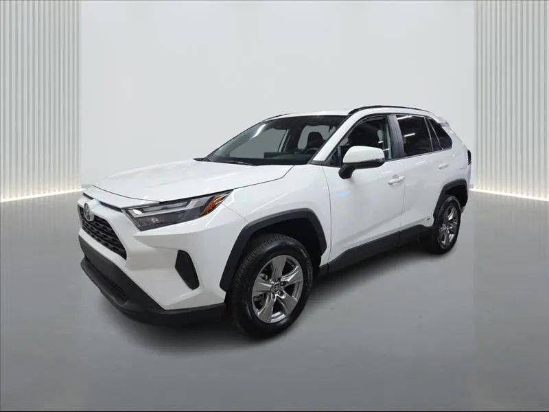 2025 Toyota RAV4 XLE — SUV — 10,845 mi — Hillside, NJ