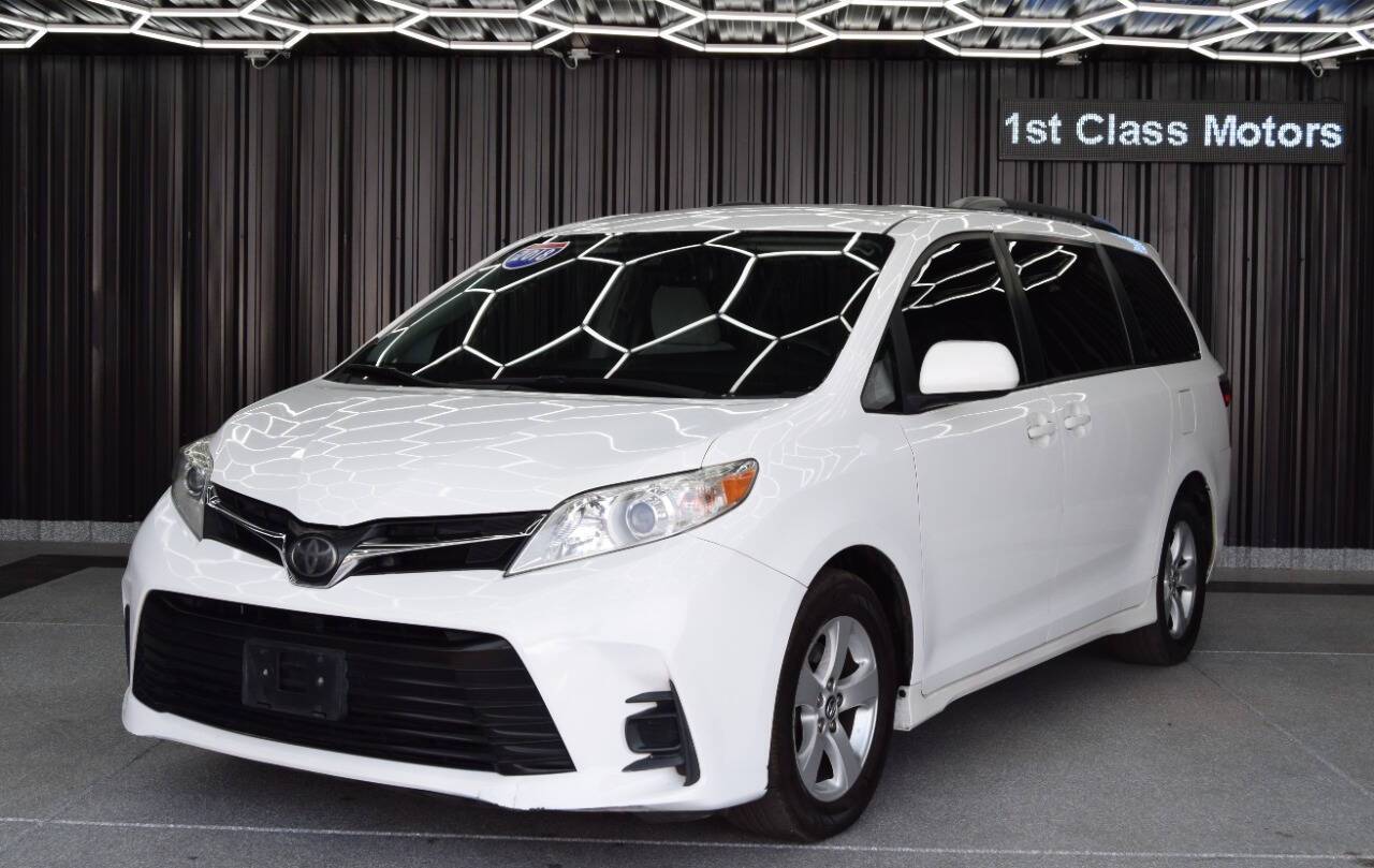 2018 Toyota Sienna LE — Minivan — 127,503 mi — Phoenix, AZ