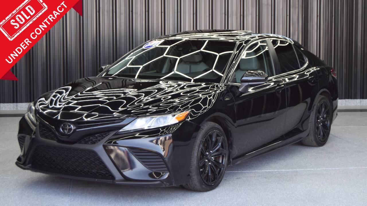 2018 Toyota Camry SE — Sedan — 132,058 mi — Phoenix, AZ