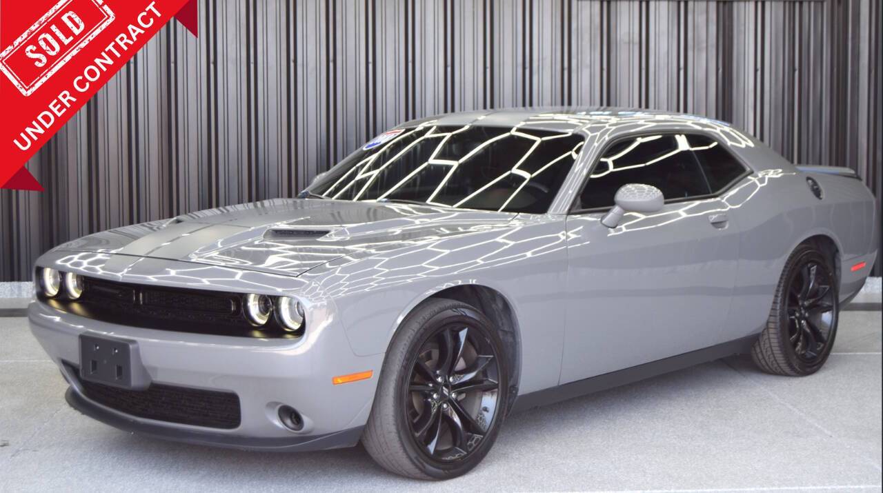 2018 Dodge Challenger SXT — Coupe — 136,079 mi — Phoenix, AZ